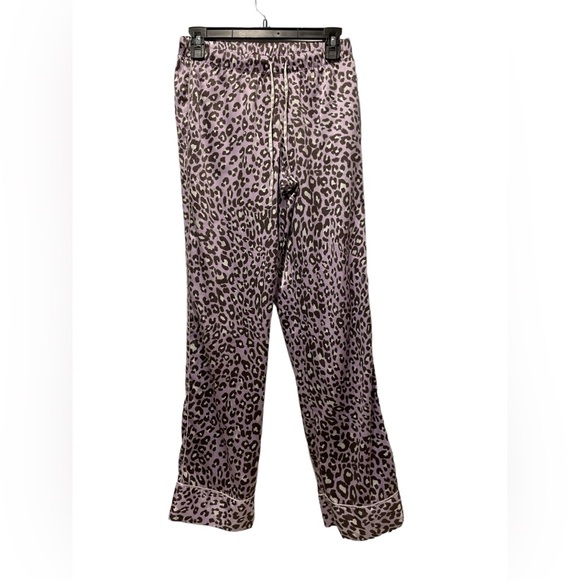 Victoria's Secret lilac /Black Leopard Print Pajama Pants Size XS - Picture 1 of 3